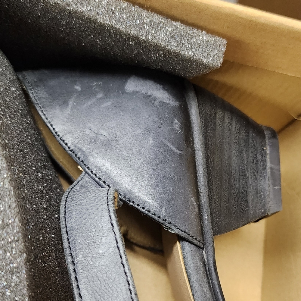 Fidji Shoes V096 velcro sandals low heel NWOB T-Strap Gray 41 - Picture 7 of 9
